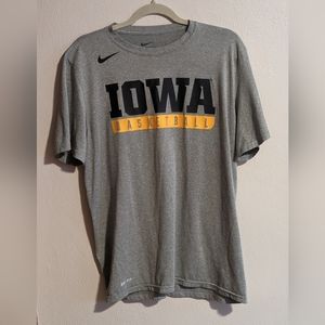 Nike Dri-Fit Iowa Hawkeyes Basketball Ball Tee, Size Large